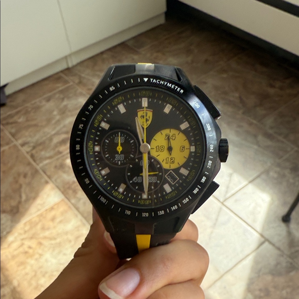 Ferrari Black Case with Yellow Strap Watch - Picture 3 of 3